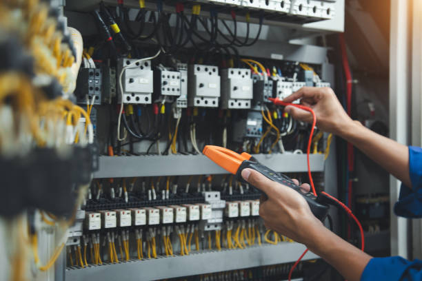 Best Electrical Contractors for Businesses  in Freeburg, IL